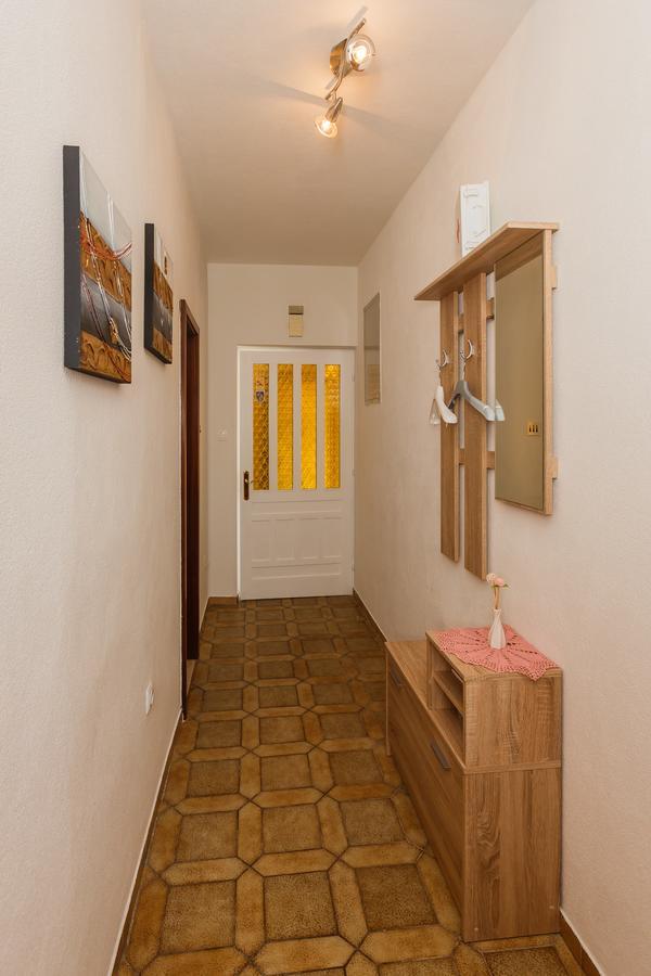 Apartman Mila Kastela Exterior photo